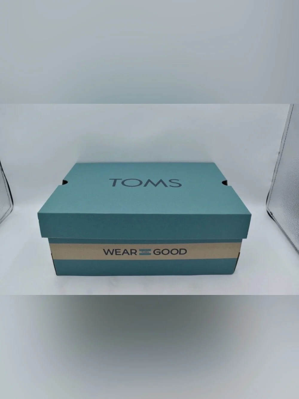Toms brand new